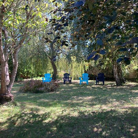 Maison Familiale Dans Une Rue Paisible Gouville-sur-Mer Esterno foto