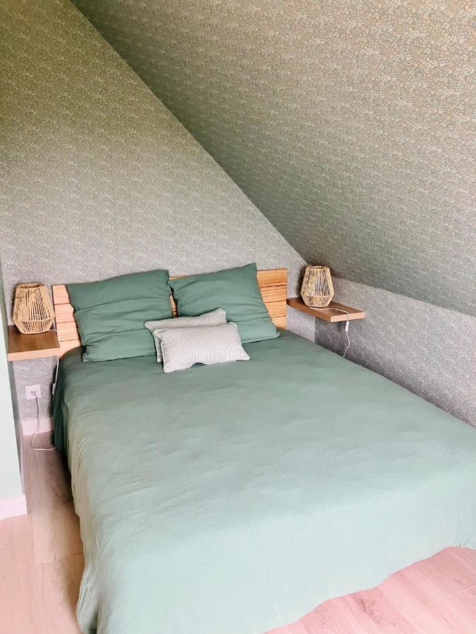 Maison Familiale Dans Une Rue Paisible Gouville-sur-Mer Esterno foto